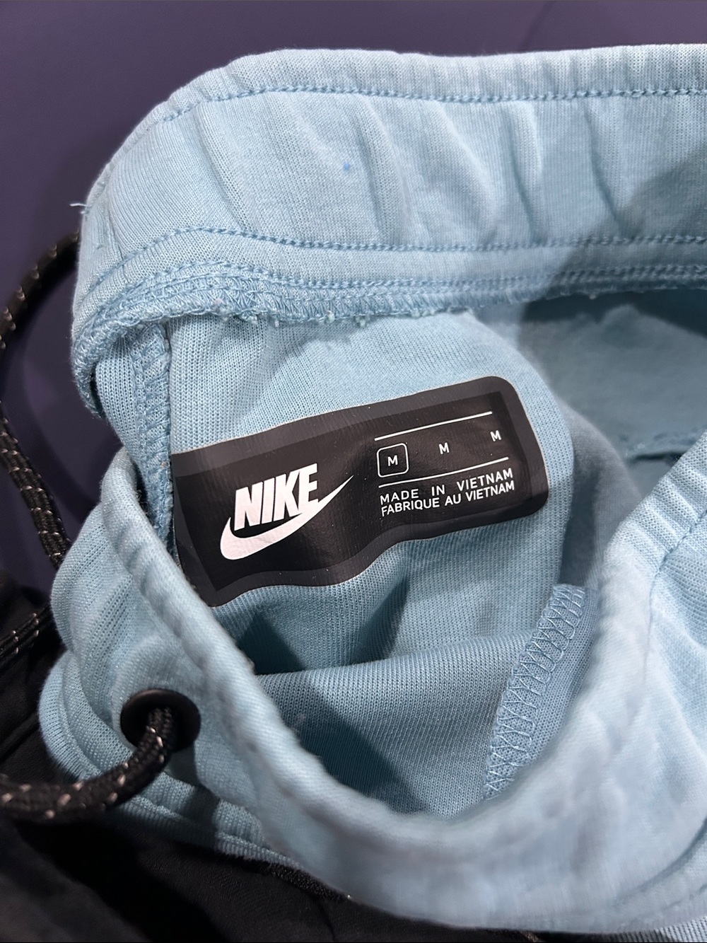 3 Men’s Nike Tech Pants - Picture 4 of 8